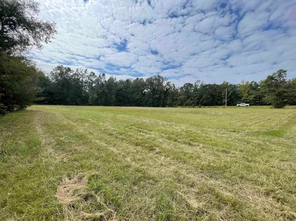 (undisclosed Address), Monticello, AR 71655