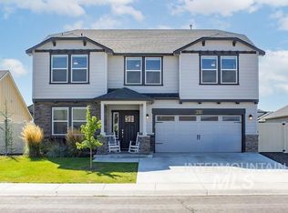 2718 Whispering Pine Dr, Twin Falls, ID 83301