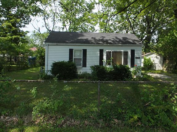 4th image of 2312 Strimple Ave