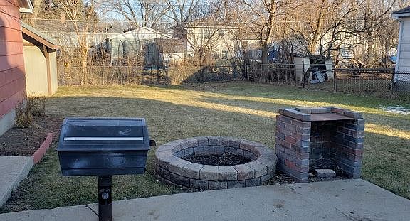 5th image of 7131 East Ave