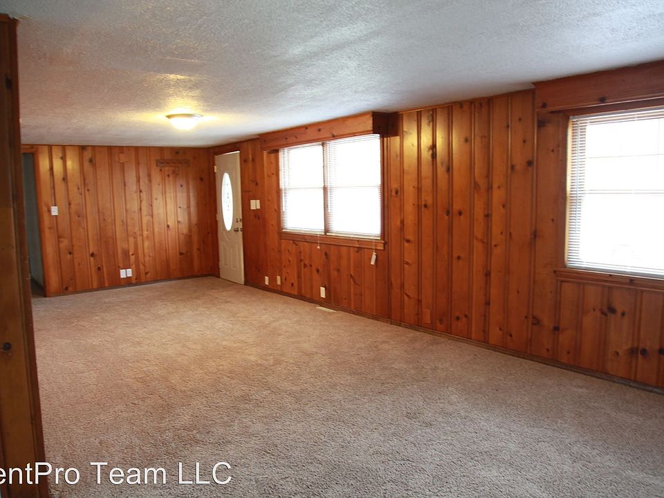 1st image of 2323 8th St