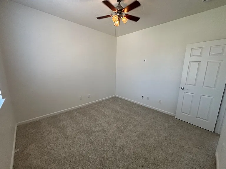 5560 McFarlan Ranch Dr — Photo 12
