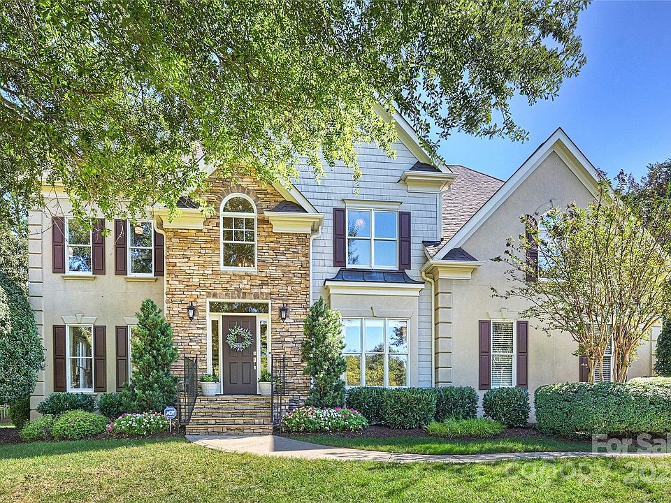 1st image of 10404 McGinn Pl