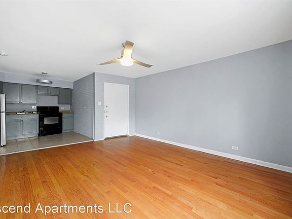 3rd image of 7006 S Cregier Ave APT G2