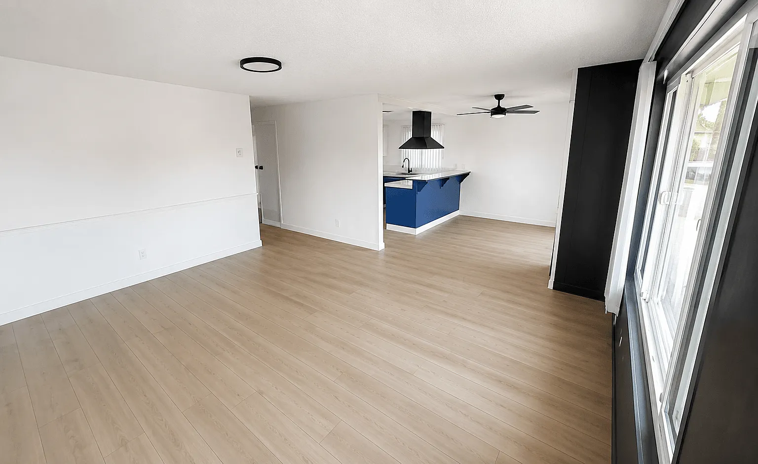 13561 Arizona Street — Photo 3