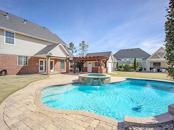 3rd image of 203 N Olde Bridge Rd