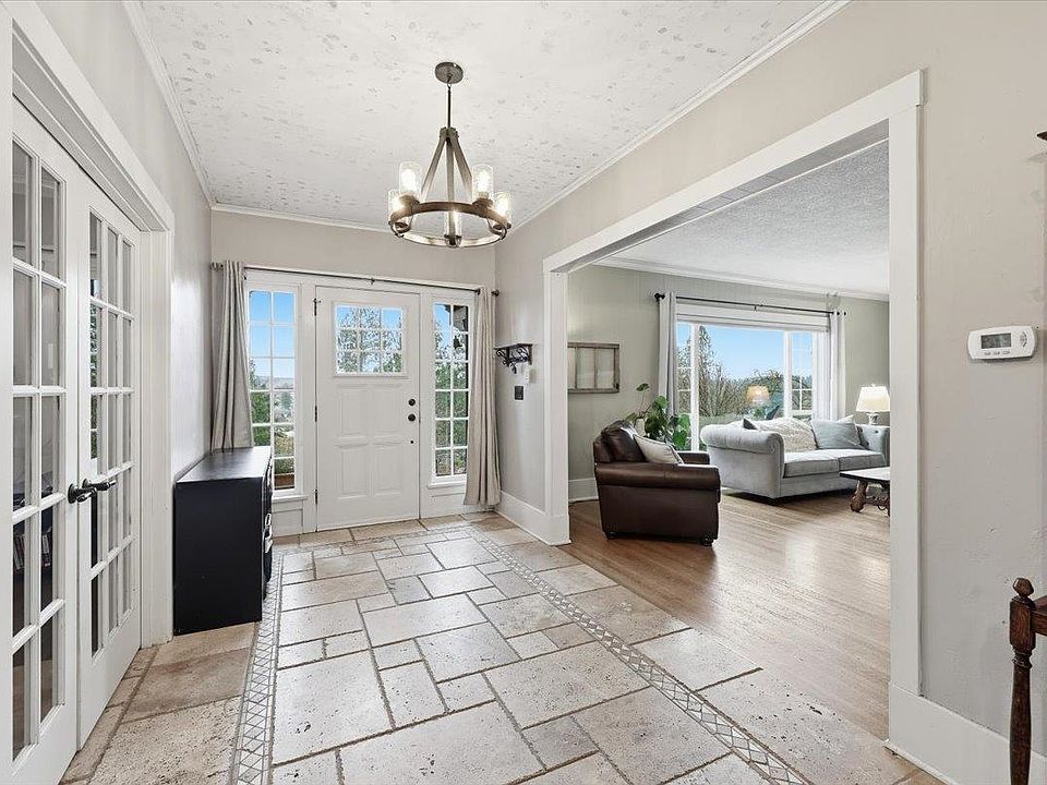 ヤヨマウンテンビューページ 9227 N Mountain View Ln, Spokane, WA 99218 | MLS #202614755 | Zillow