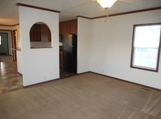 127 Golden Meadow Dr #127, Batavia, OH 45103