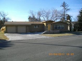 3701 W Greenbrier Dr, Boise, ID 83705