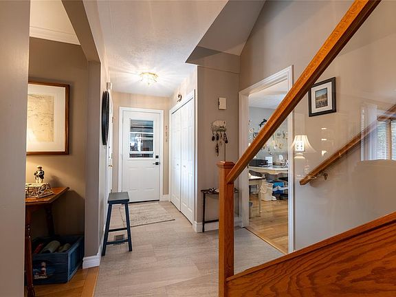 3rd image of 33 Wilson St