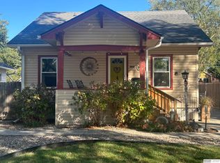 3244 C St, Lincoln, NE 68510
