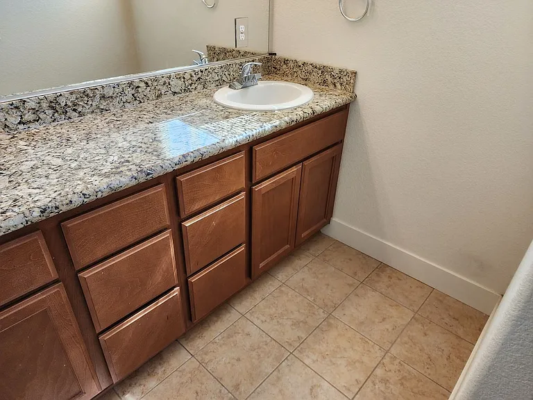 1321 Kaya Dr — Photo 12