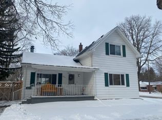 823 Adams St, Owosso, MI 48867