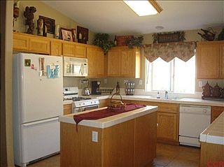 5th image of 2438 N Schuman Pl