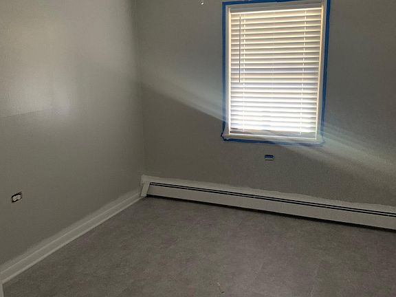 3rd image of 4020 W 103rd St #6