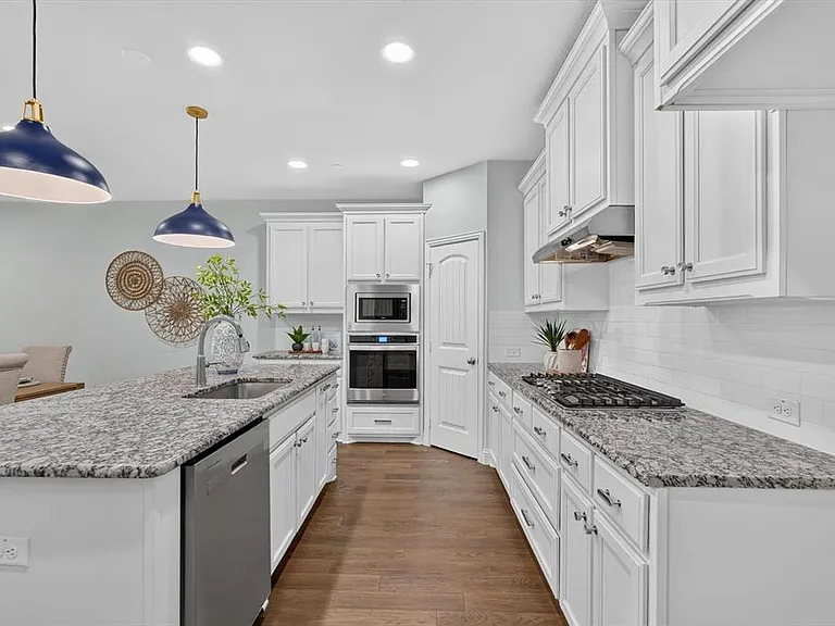 2873 Creekway Dr — Photo 9