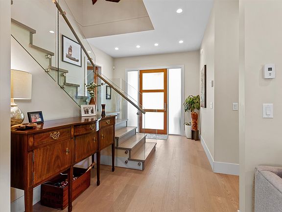 5th image of 2611 127a St
