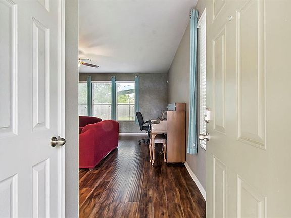 3rd image of 19351 English Pine Ct