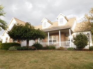 3135 Bear Hollow Rd, Uniontown, OH 44685