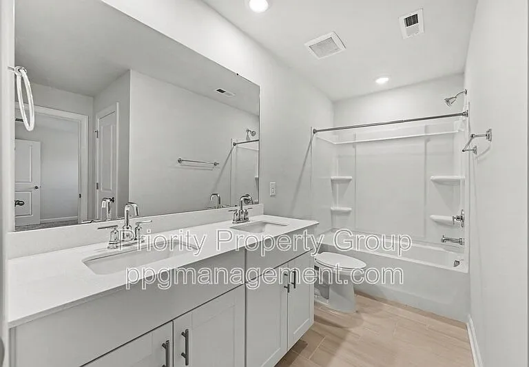 13112 Kenworth Rd — Photo 21