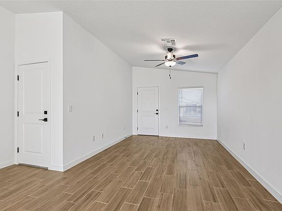 2nd image of 5255 Cap Rd