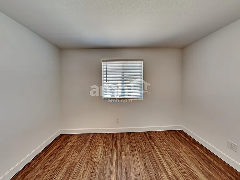 9122 Ribbon Meadow Ct — Photo 22