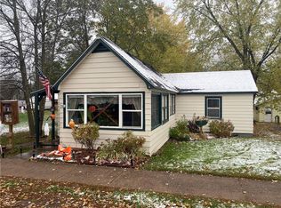 15986 4th St, Hayward, WI 54843