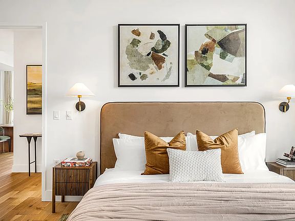 3rd image of 20 Rockwell Pl #Penthouse 3908d