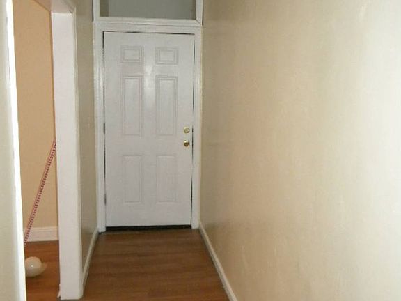 2nd image of 761 E 211th St 1 Fl 1