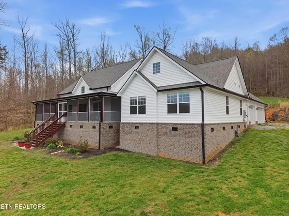 113 Brashears Rd, Harriman, TN 37748