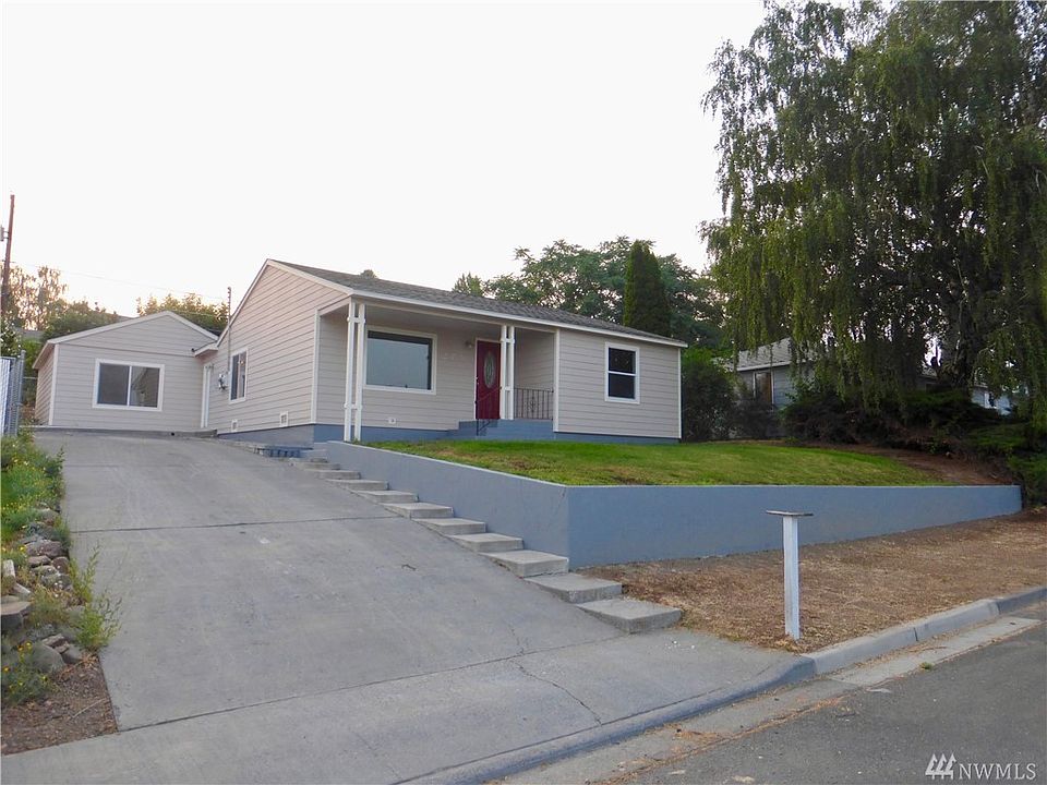 1st image of 275 Patrick Rd