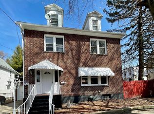 55 Lockhart St, Wilkes Barre, PA 18702