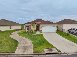 17 Valdarama Dr, Laguna Vista, TX 78578