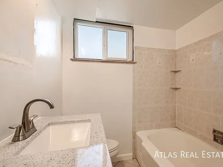 2475 S Lafayette St — Photo 5