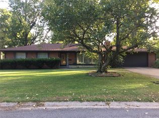 316 Clearview Dr, Belleville, IL