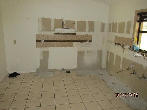 4th image of 8651 Tara Pl