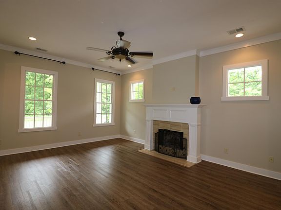 4th image of 1846 Grace Point Ln