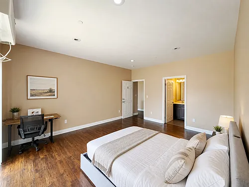 Floor plan 1339 W 36th Pl