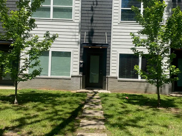 812 W 32nd St, Texarkana, TX 75503