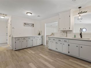 5822 Lewis Rd, North Dinwiddie, VA 23803