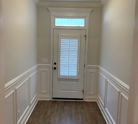 2nd image of 3920 Bettys Pl
