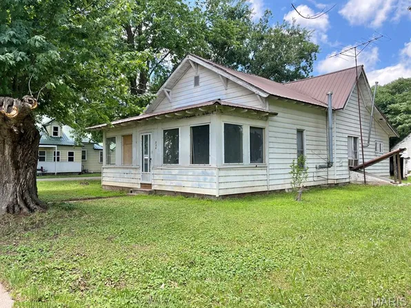 324 W Main St, Essex, MO 63846
