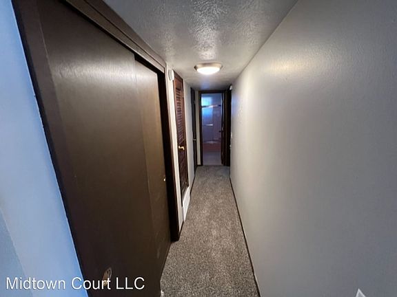5th image of 3560 Howard St #15