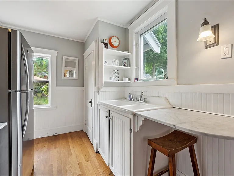 103 Leonard St #0 — Photo 15