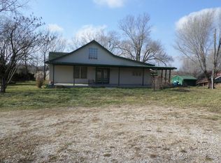 5425 SE Highway 54, Collins, MO 64738