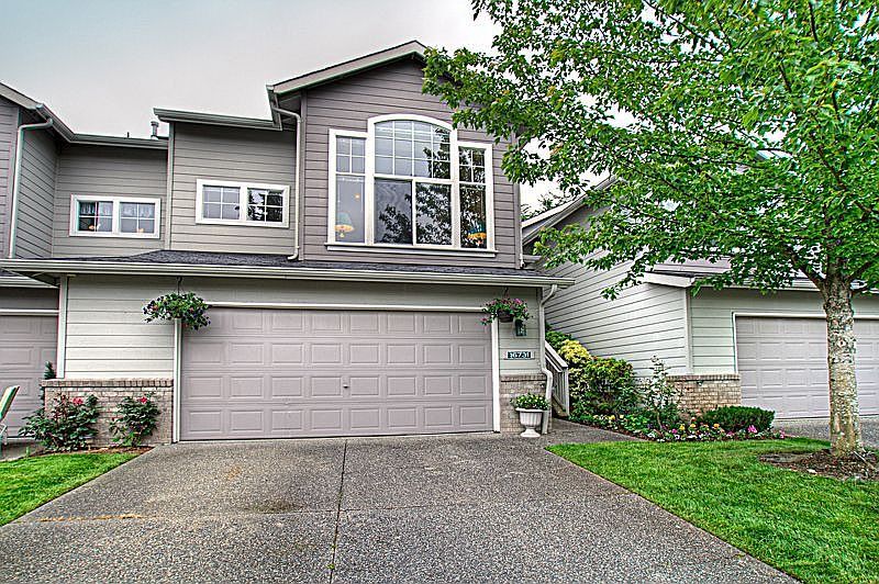 1st image of 16731 Cobblestone Dr