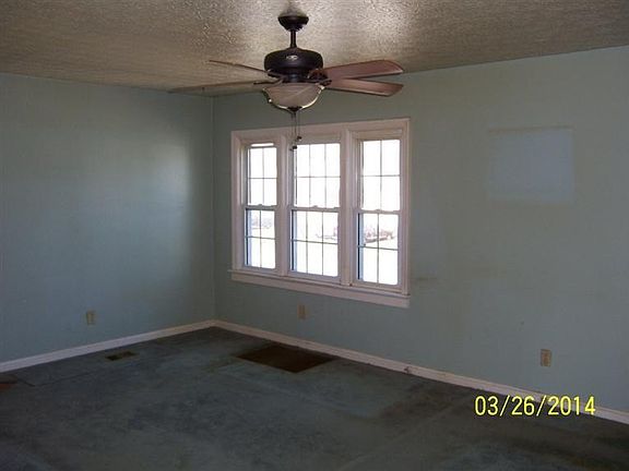 4th image of 4217 Oakwood Ave