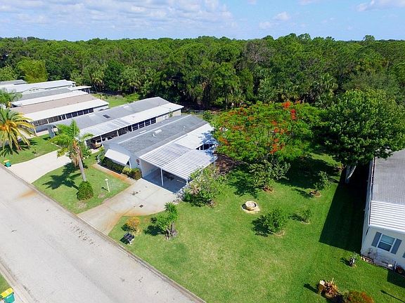 5th image of 226 Kiwi Dr