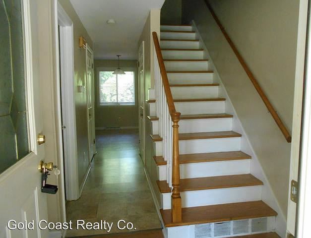 1st image of 2161 Belloak Dr