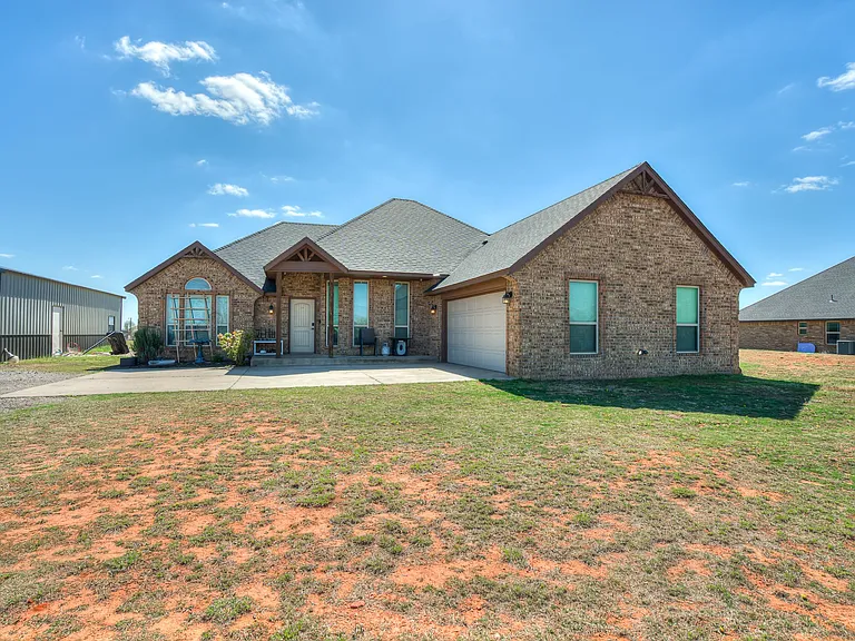 2265 County Road 1258 — Photo 3